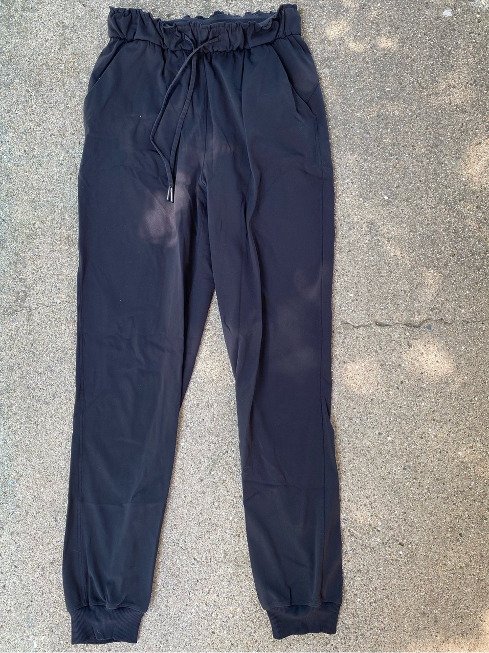 Lululemon Keep Moving Jogger pants